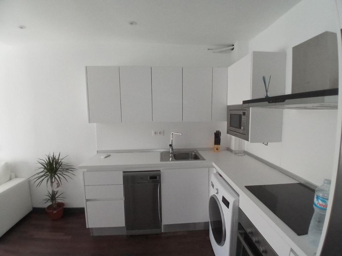 4 * Almería